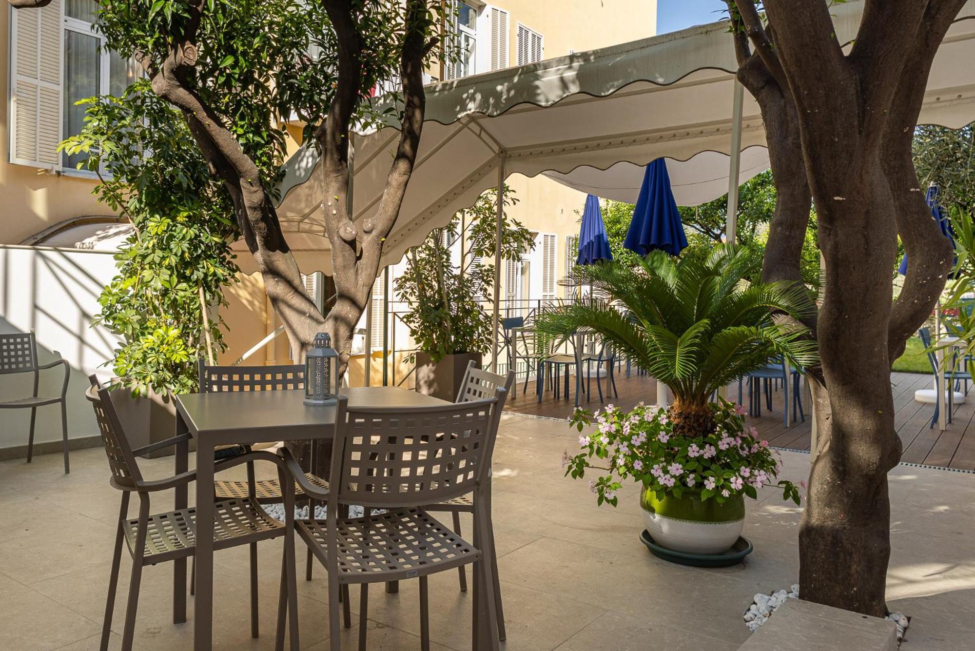 Hotel Villa Elisa & Spa Bordighera Exterior foto